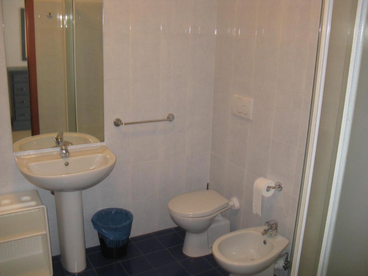 Residence Borgo San Sebastiano Bergeggi Rum bild